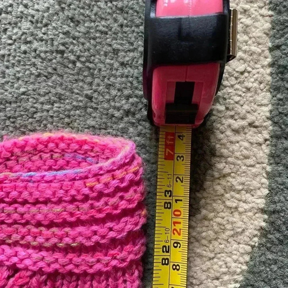 Pink Mermaid Tail Knitted Blanket, Adult Crochet Wave Pattern Blanket, 7 ft - Picture 7 of 9